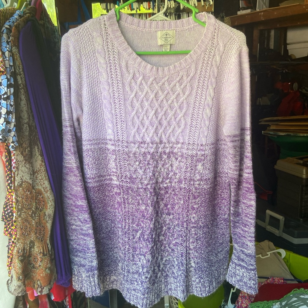 🎈2 For $10🎈Ladies Sweater - Size L